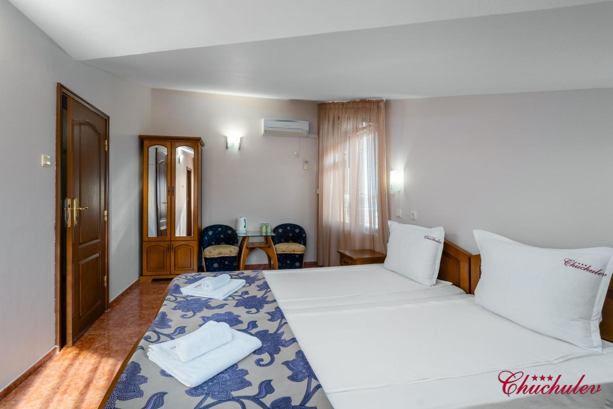 Hotel Chuchulev Созополь Екстер'єр фото