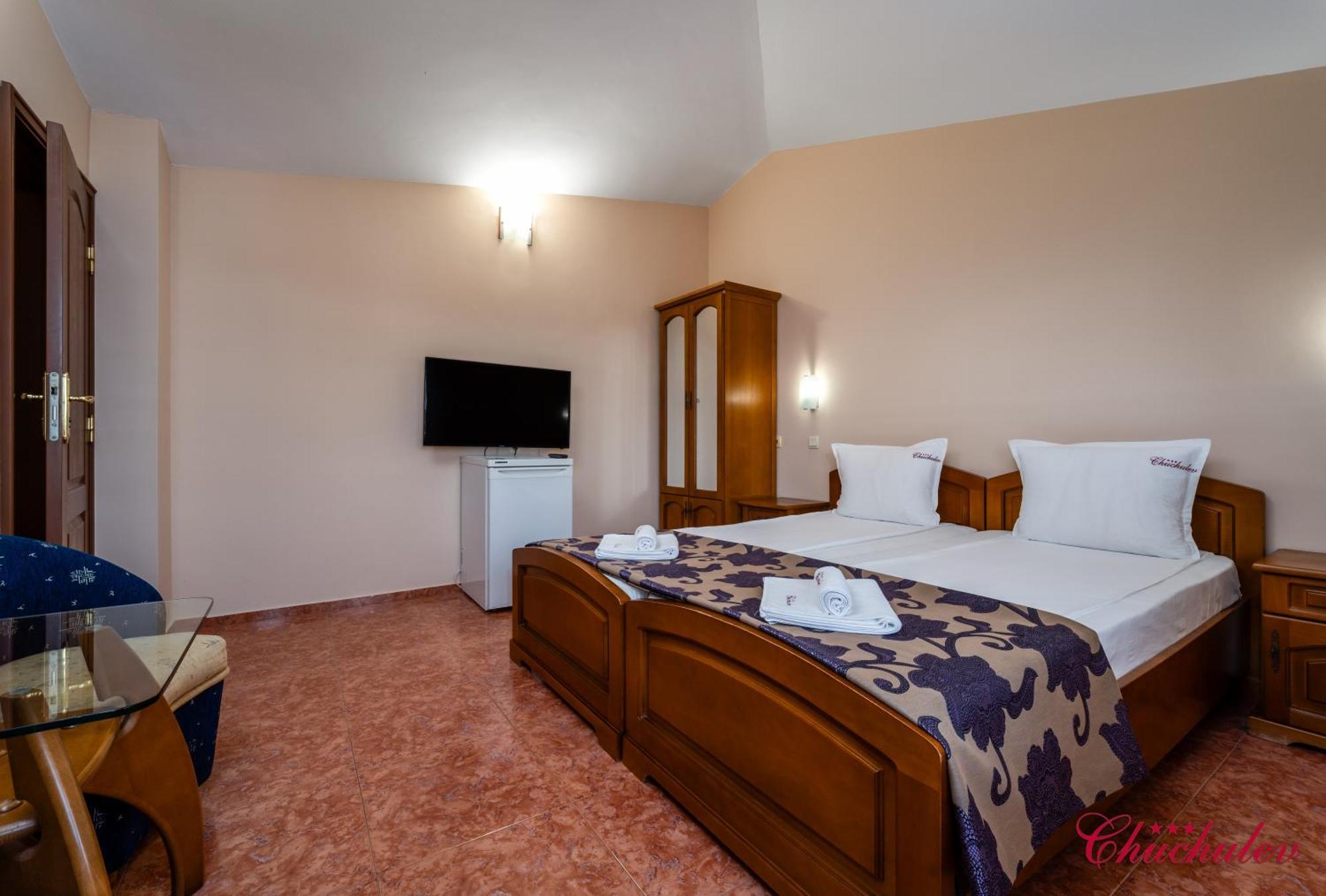 Hotel Chuchulev Созополь Екстер'єр фото