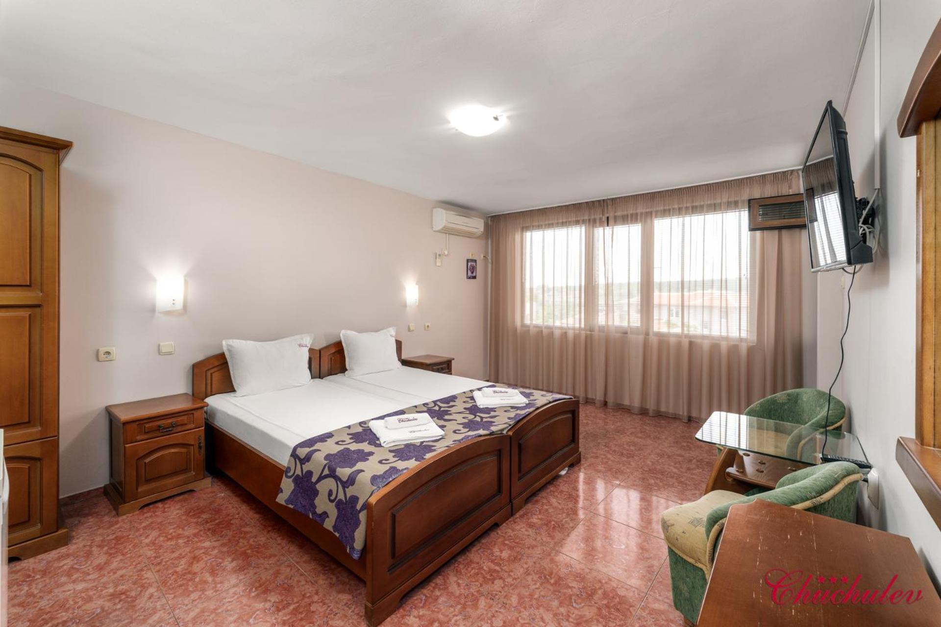 Hotel Chuchulev Созополь Екстер'єр фото